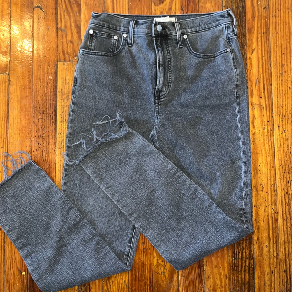 Madewell the perfect vintage collection black distressed jeans